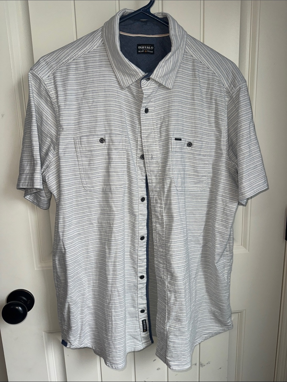 Buffalo David Bitton Light Gray Striped Short-Sleeve Button-Up Shirt